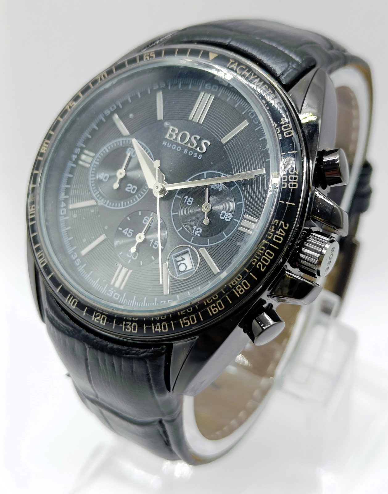 Amazing Hugo Boss Chronograph Date Indicator Quartz Analog Men’s Wrist Watch