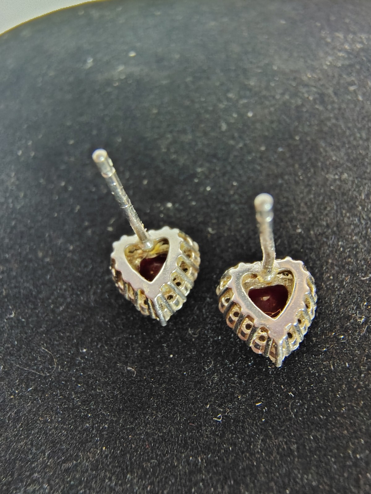 925 Sterling Silver Heart Ruby CZ Halo Stud Earrings Tested 5.7mm 1.64g