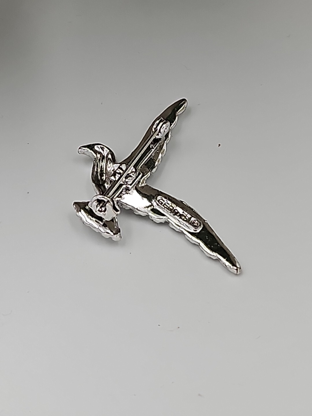 Vintage Gerrys Silvertone Brooch Bird In Flight