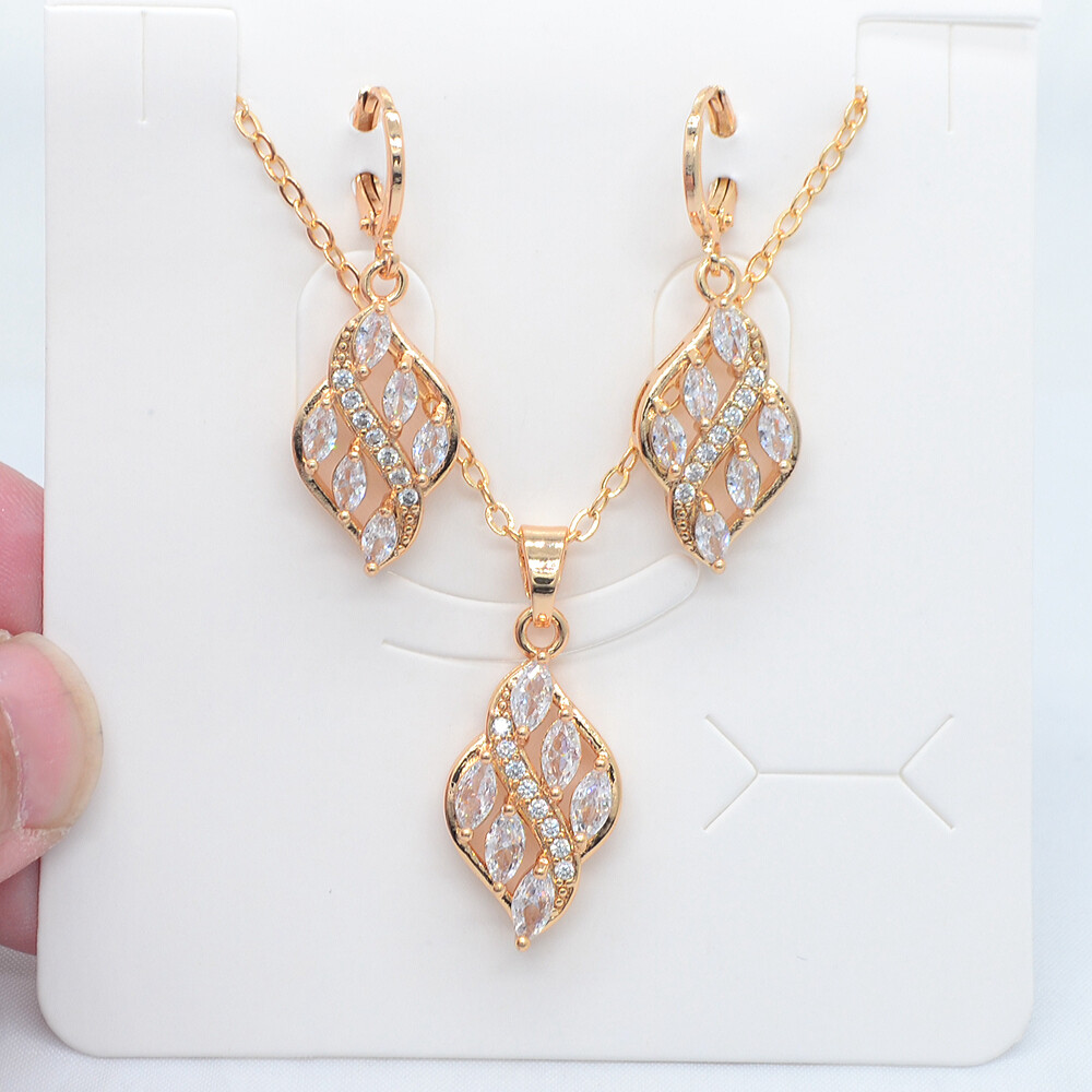 18K Yellow Gold Filled Women Fashion Rainbow Mystic Topaz Leaf Jewelry Set