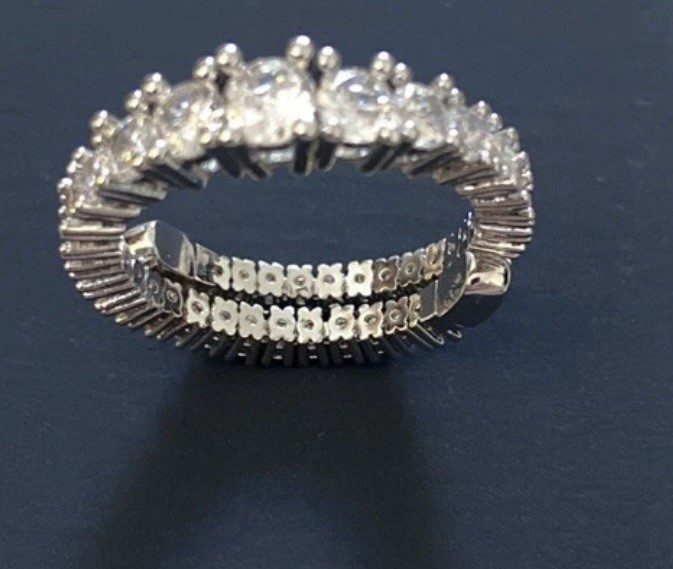 New Authentic Crislu Graduated CZ Adjustable Ring in Platinum Color Sz 7-9