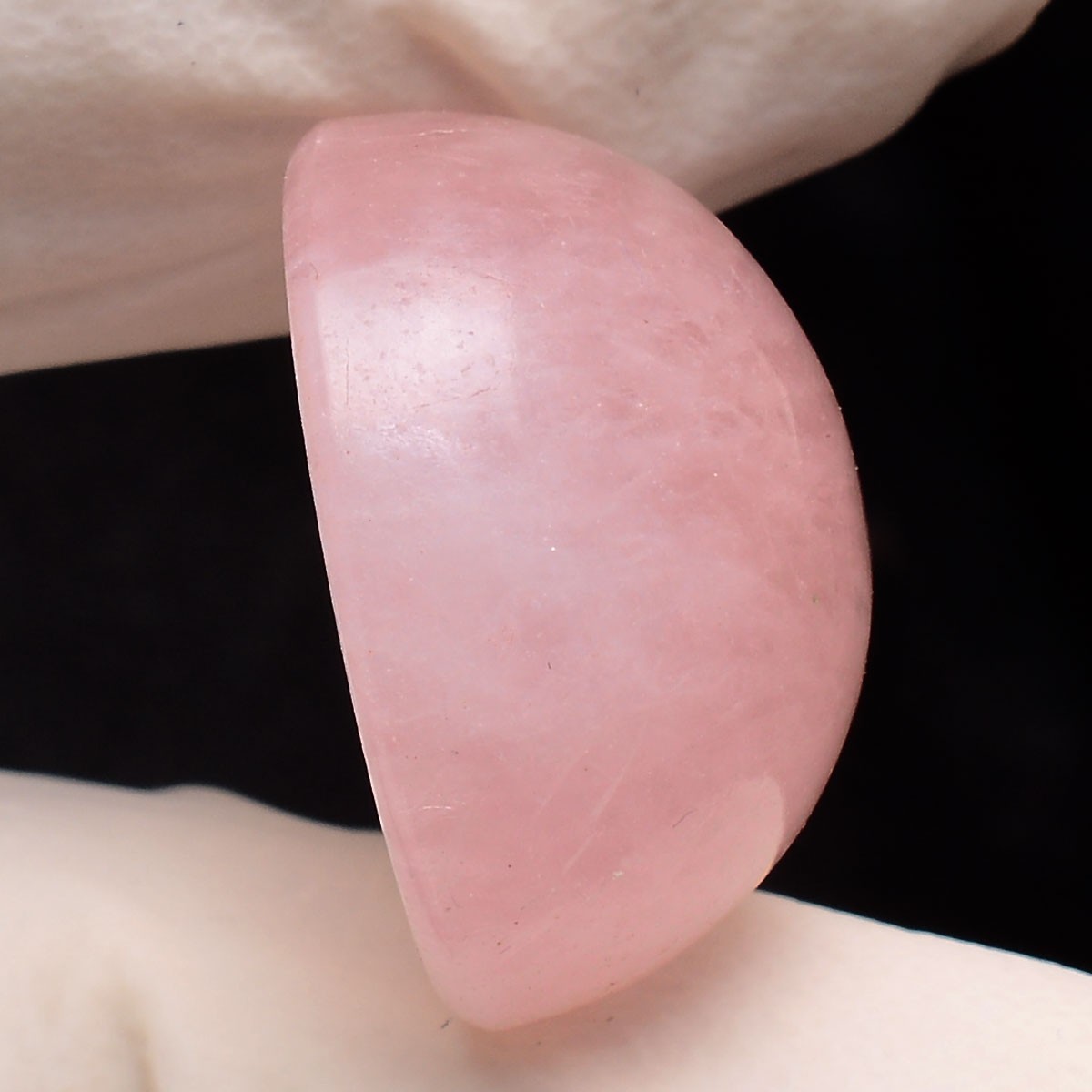 Tranquil Beauty~ 28.00 Cts Natural Morganite 18mm Round Cabochon Loose Gemstone