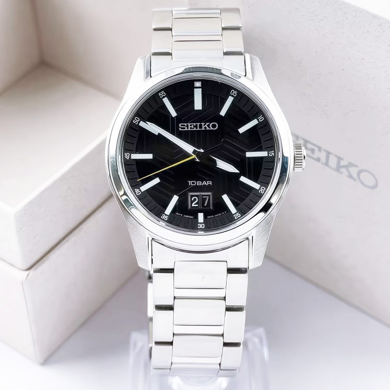 Seiko Essentials SUR535 Men’s Watch Black Quartz Textured Dial 39.5mm New