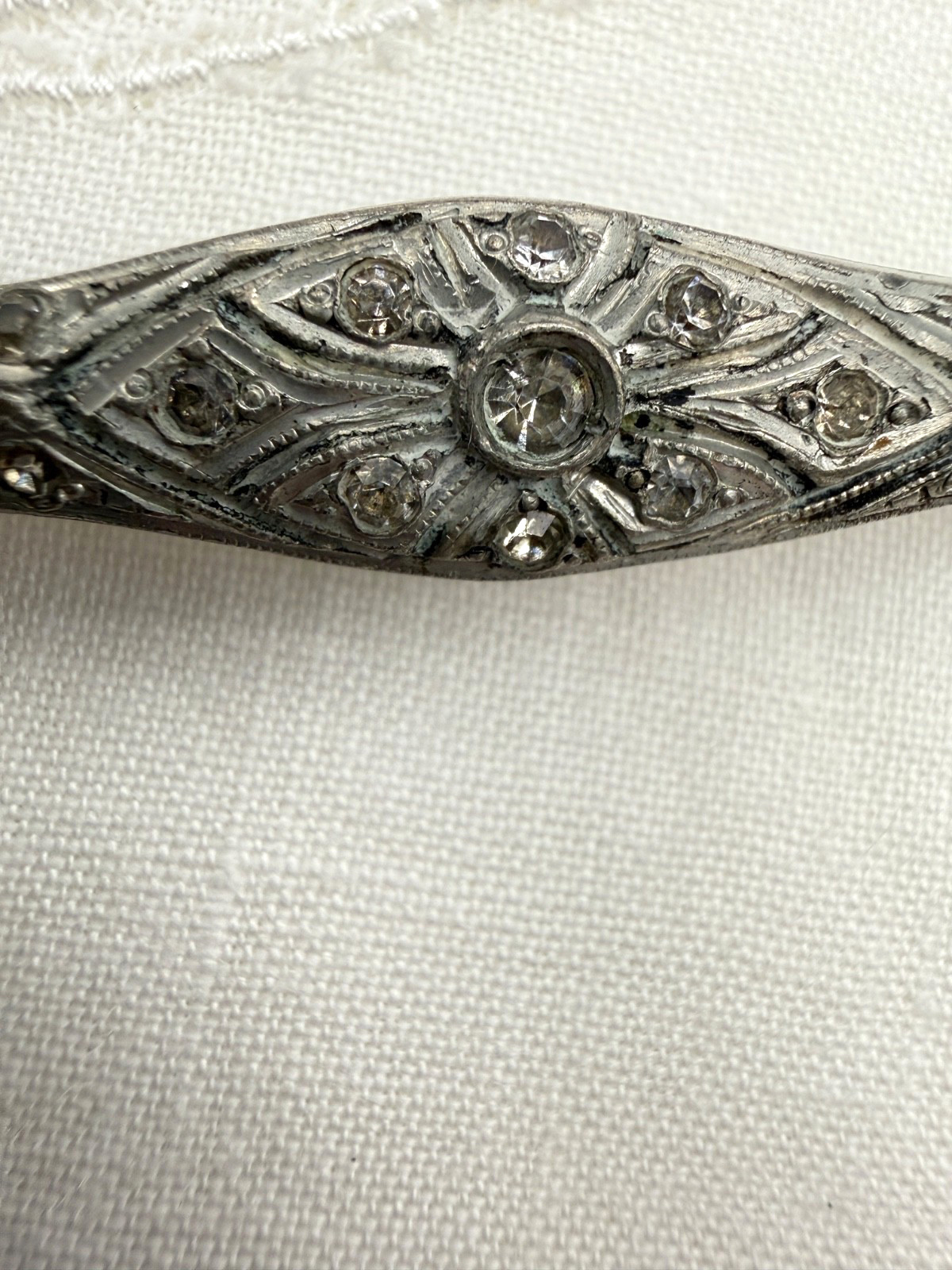 Vintage Art Deco Bar Brooch Rhinestones c.1930 White Metal European Style