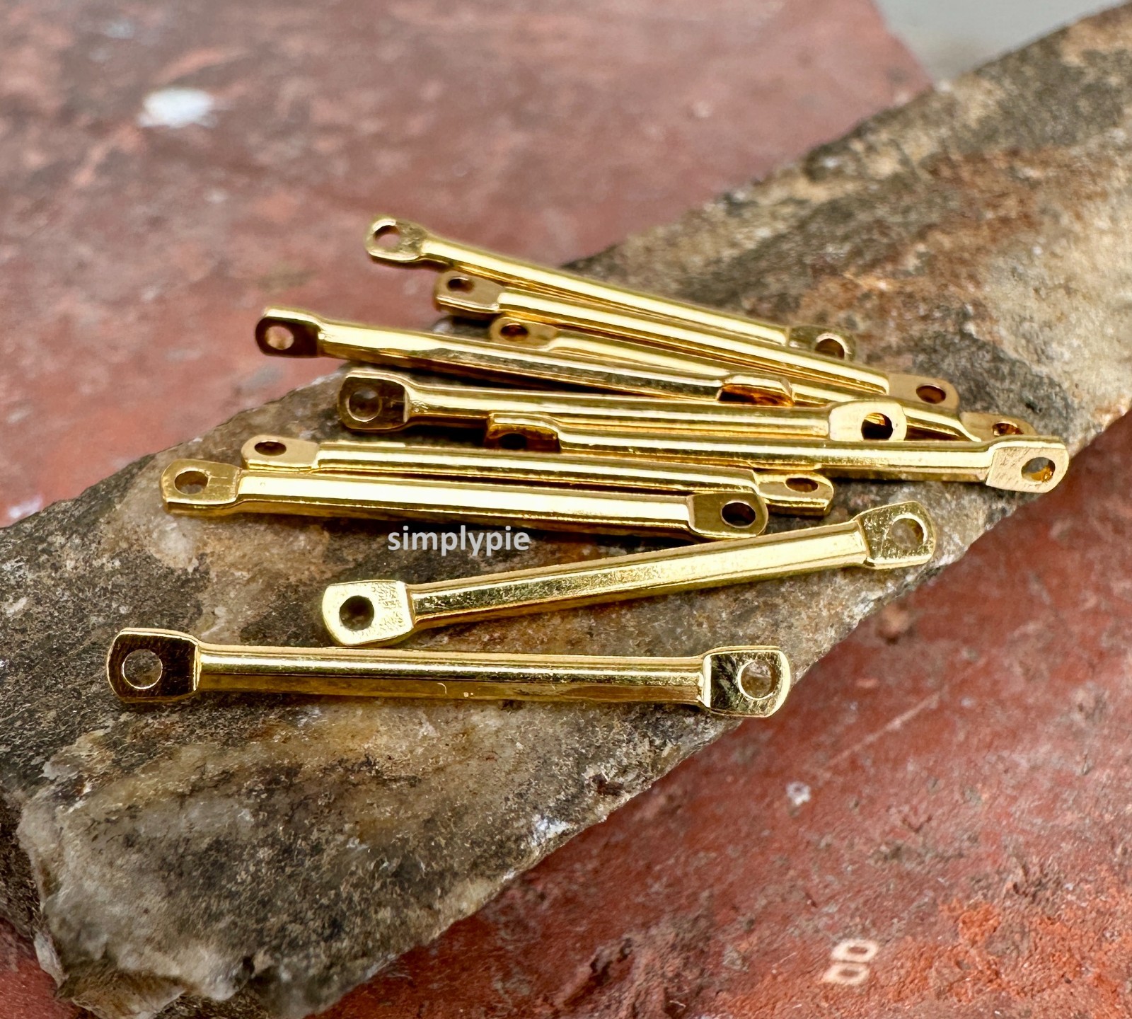 Long Gold Bar Links Set of 10 Size 22x2mm #GARDRW