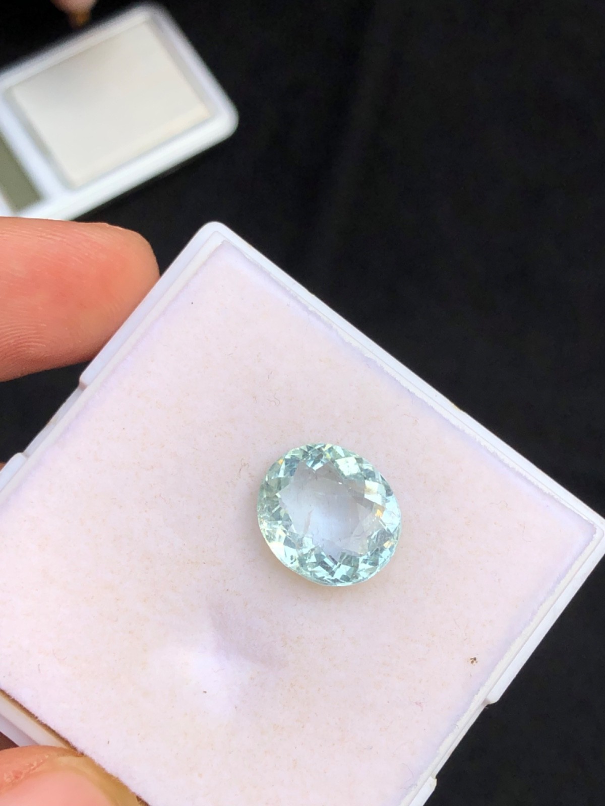 6.80 carat natural aquamarine loose gemstone