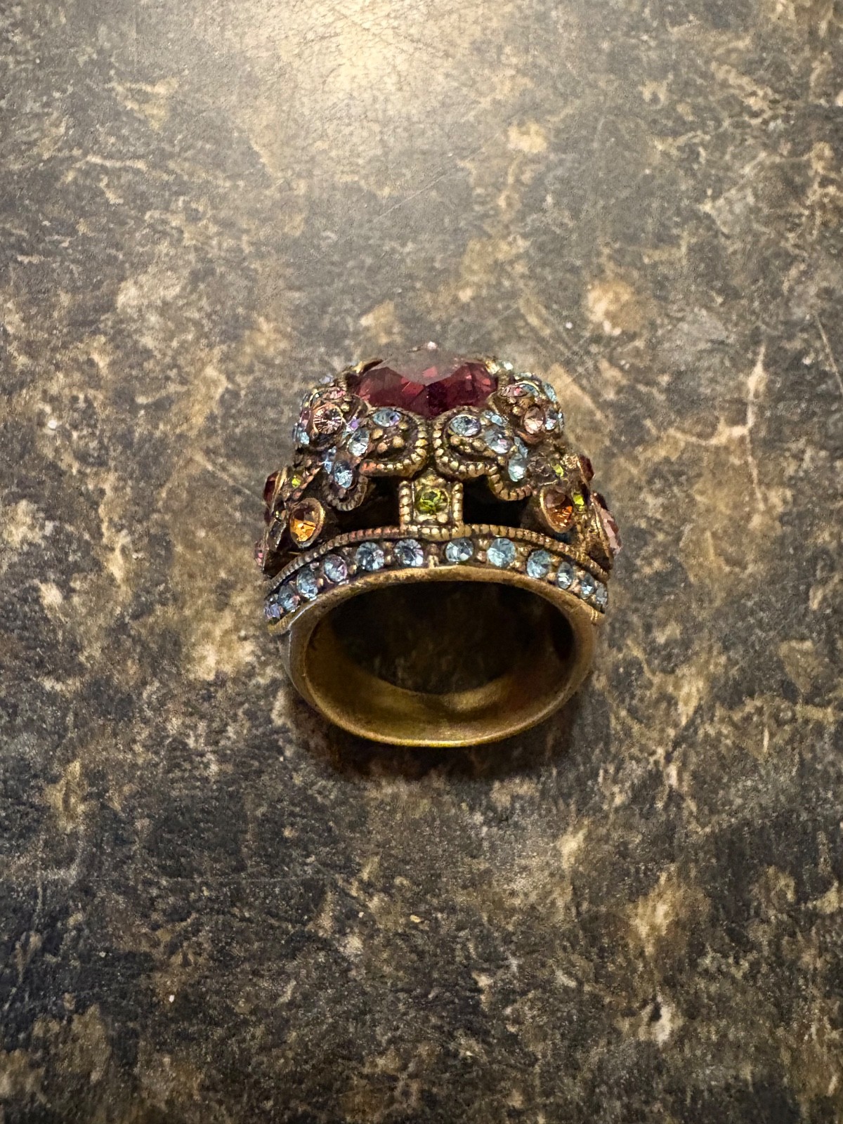 Heidi Daus Ring , weighs 18 grams, multiple stones, see photos for details