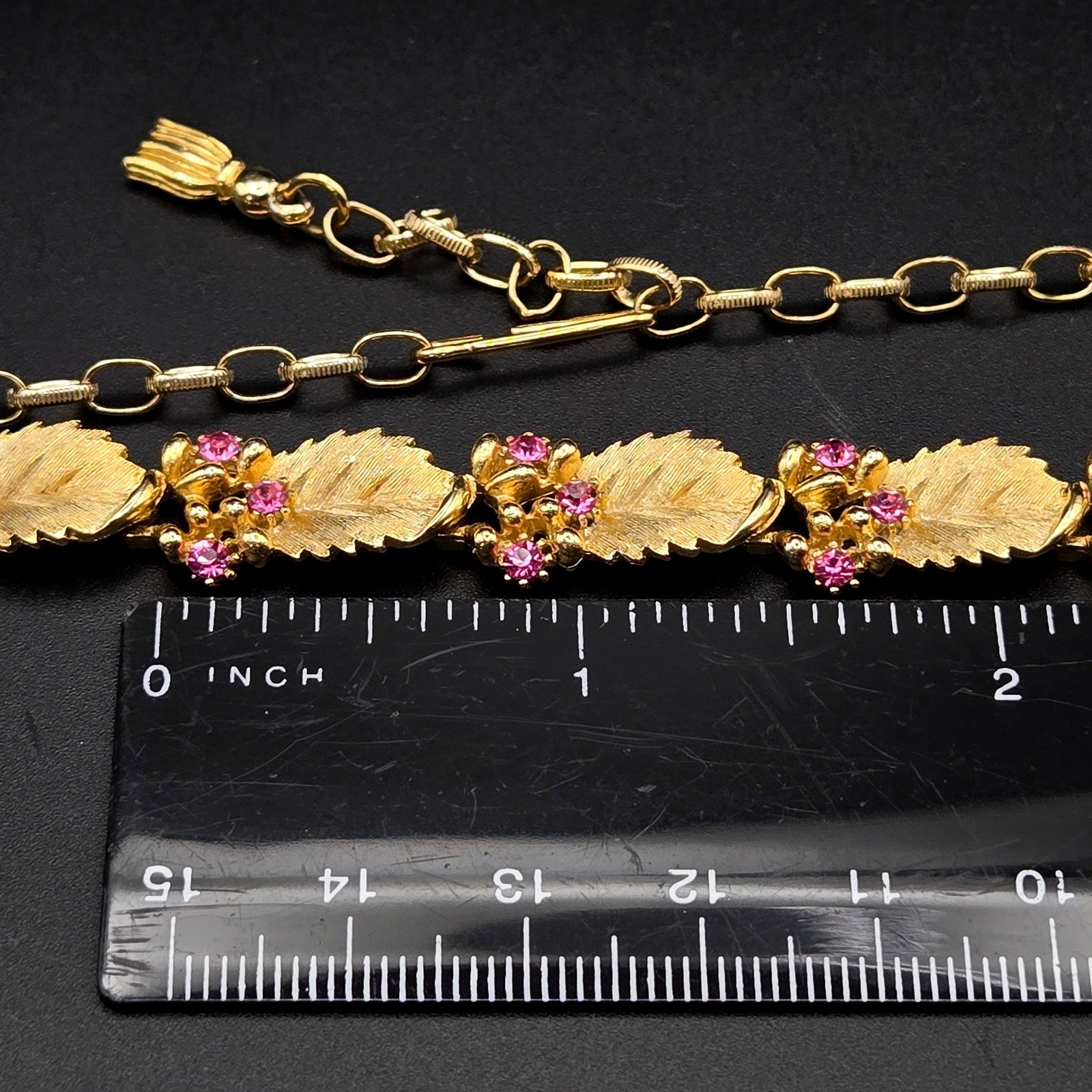Vintage Gold Tone Pink Rhinestone Leaf Berry Collar Necklace Adjustable 15 Inch
