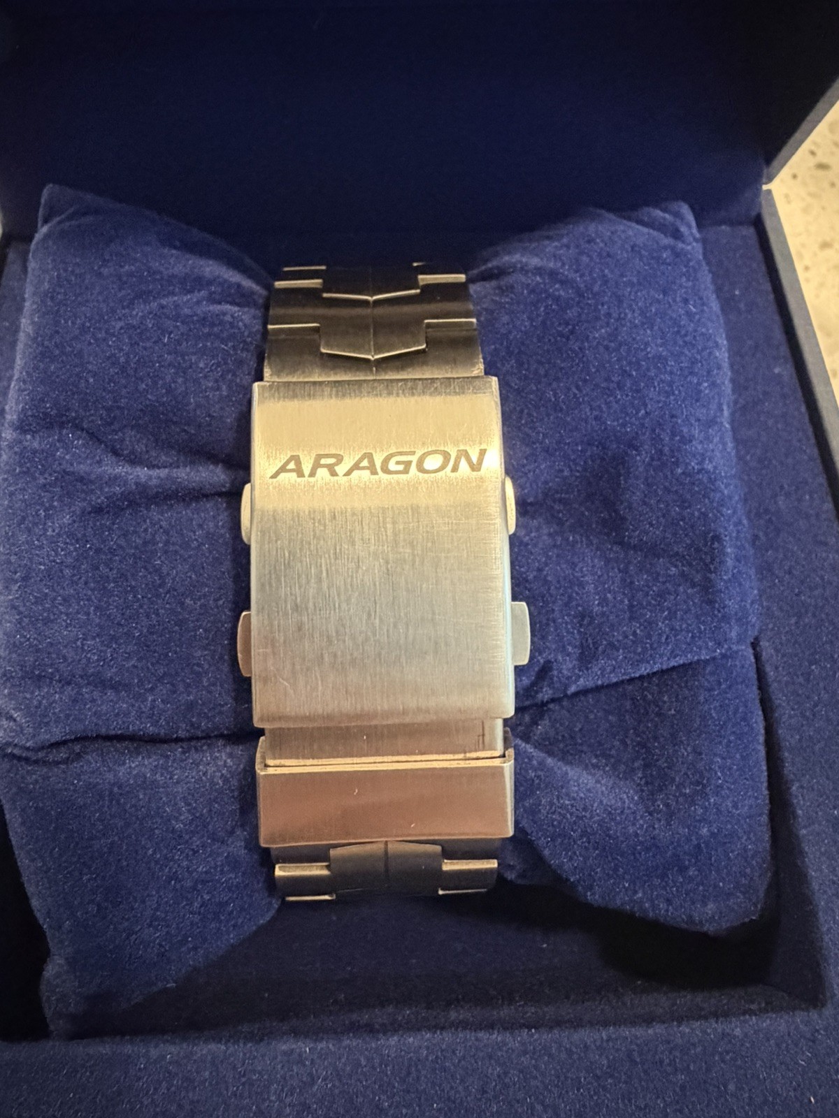 Aragon Virtuoso Titanium Miyota 9015 Men’s Automatic Watch 44mm A698BLK MOP NE57
