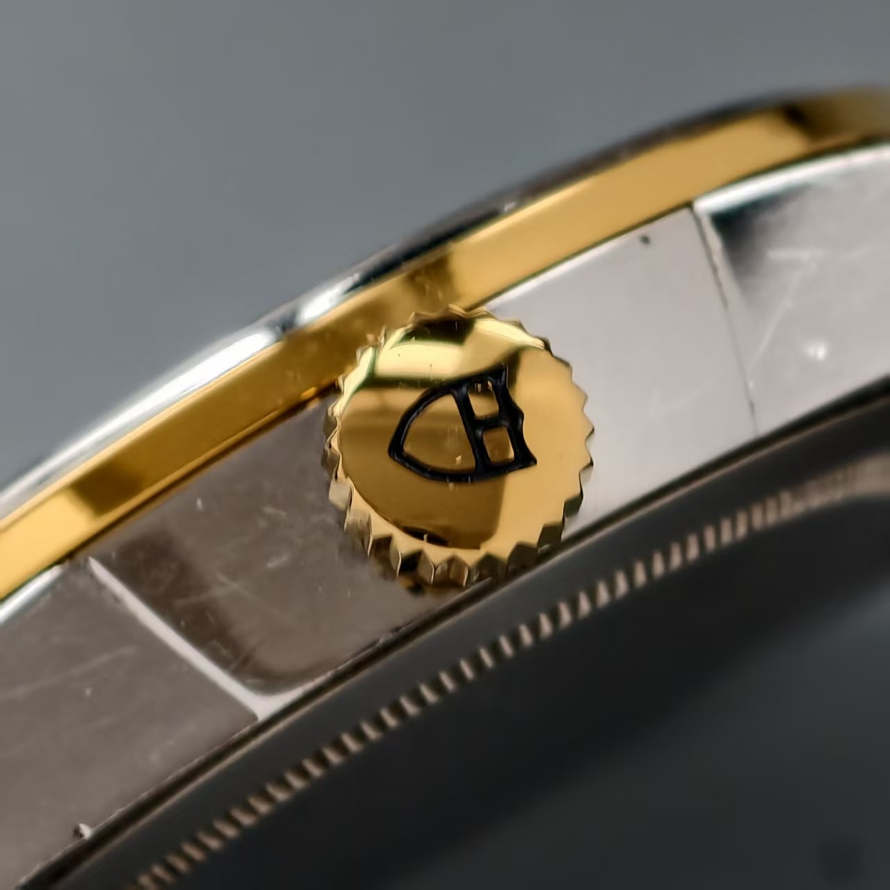Tudor Black Dial Glamour M56003-0008 Men’s Watch Automatic 39mm Date