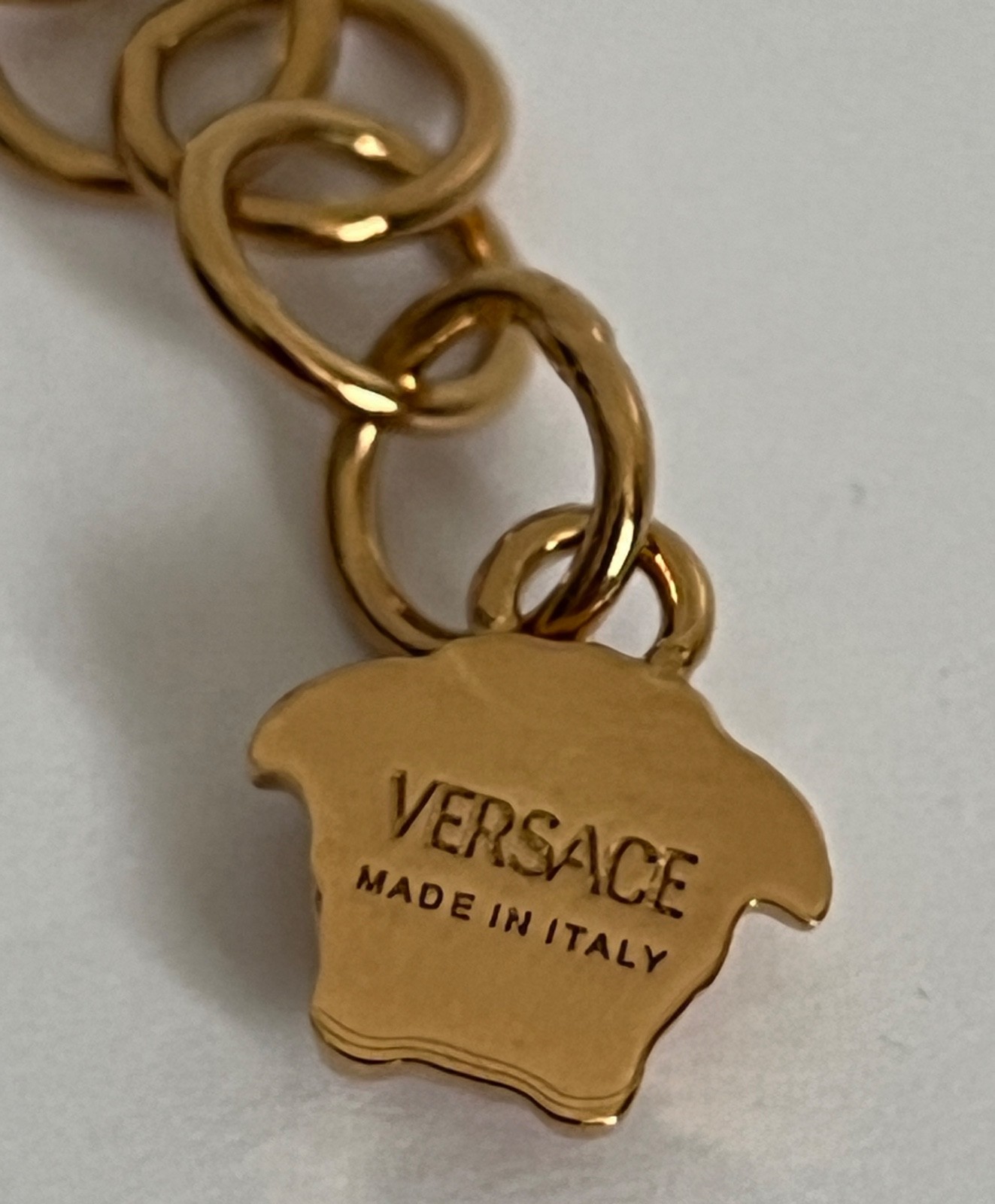 NWT Versace Medusa Head Large 3D Logo Charm Greek Key Gold Chain Bracelet $1295