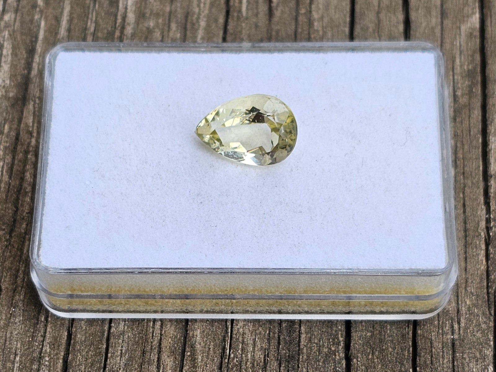 Yellow Beryl 14×9.7mm Pear Shape Loose Gemstone!