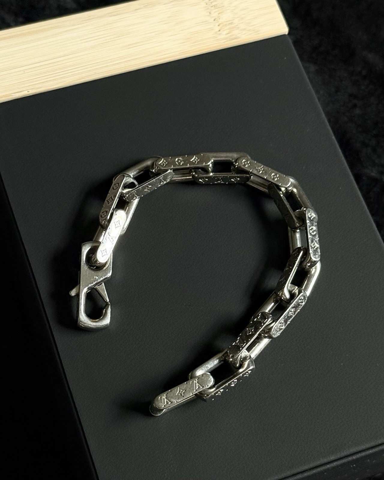 LV Louis Vuitton Monogram Men’s Bracelet Silver Size M
