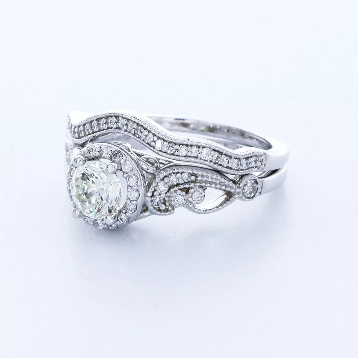 Engagement Ring Set 18K White Gold Halo 1.60 Carat Round Lab-Grown Diamond H VS1