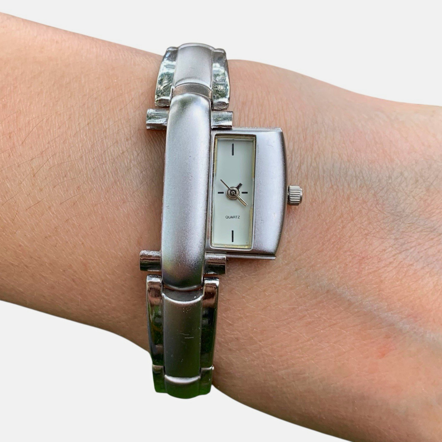 Hidden Slide Dial Watch Women’s Silver Tone 7.5″