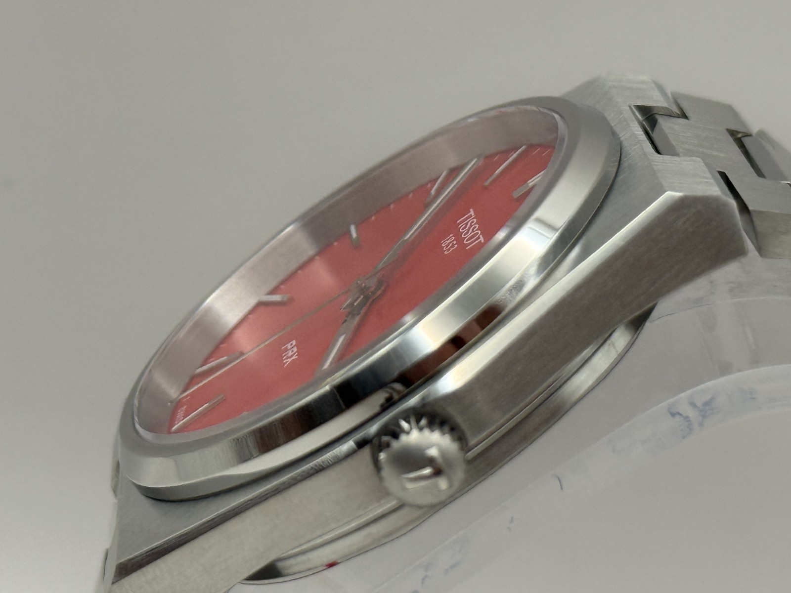 Tissot PRX 40mm Red Dial Stainless steel Adults Watch T137.410.11.421.00