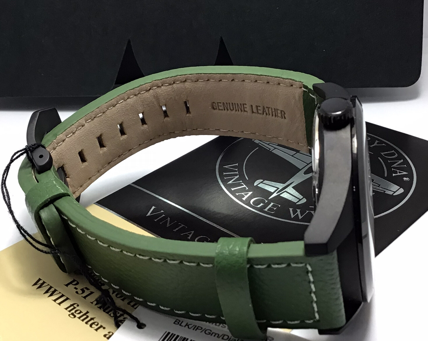 XO Retro Men’s Watch – Military DNA P-51 Mustang WWII Fighter Aircraft