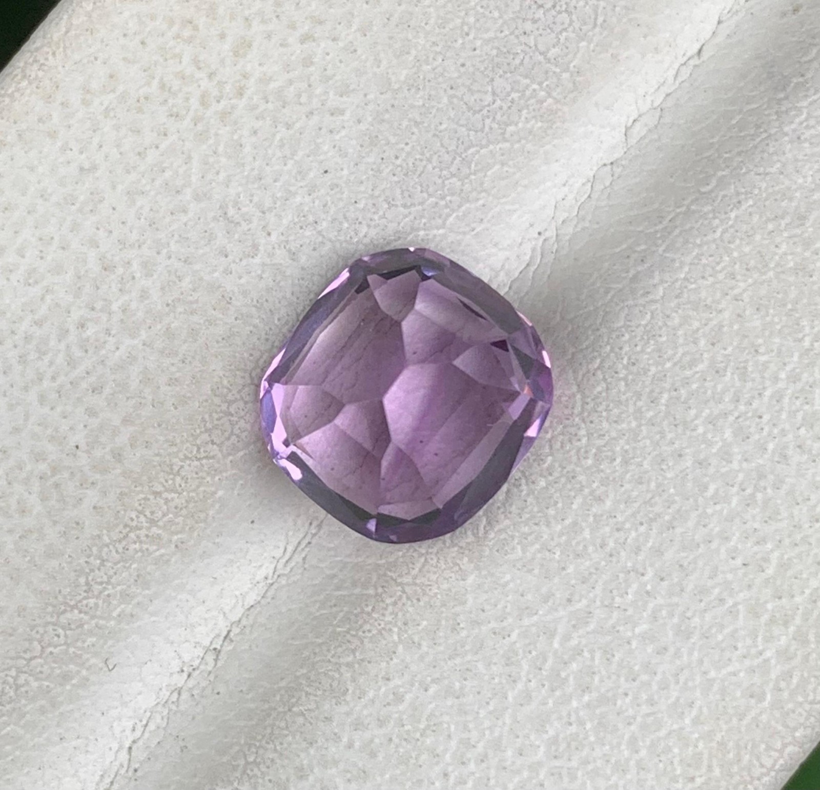 3.00Carat Beautiful Amethyst loose gemstone from Brazil.