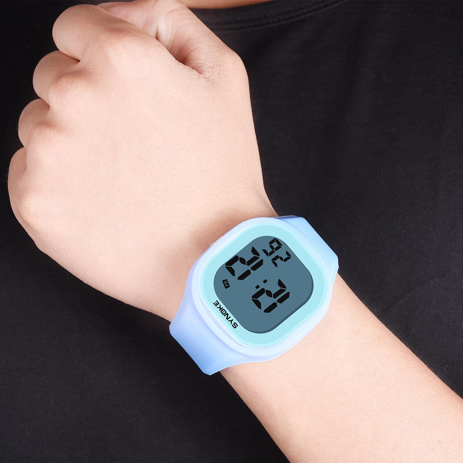Fashion Waterproof LED Sports Digital Electronic Wrist Watch for Kids Boys Girls