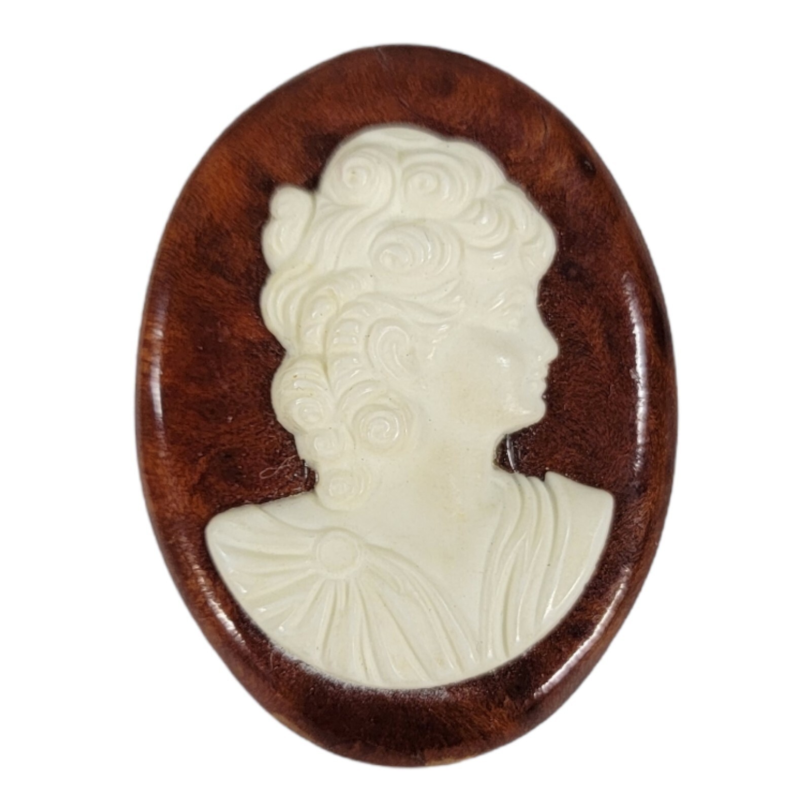 Vintage Wood/Plastic Or Celluloid Cameo brooch pink woman jewelry