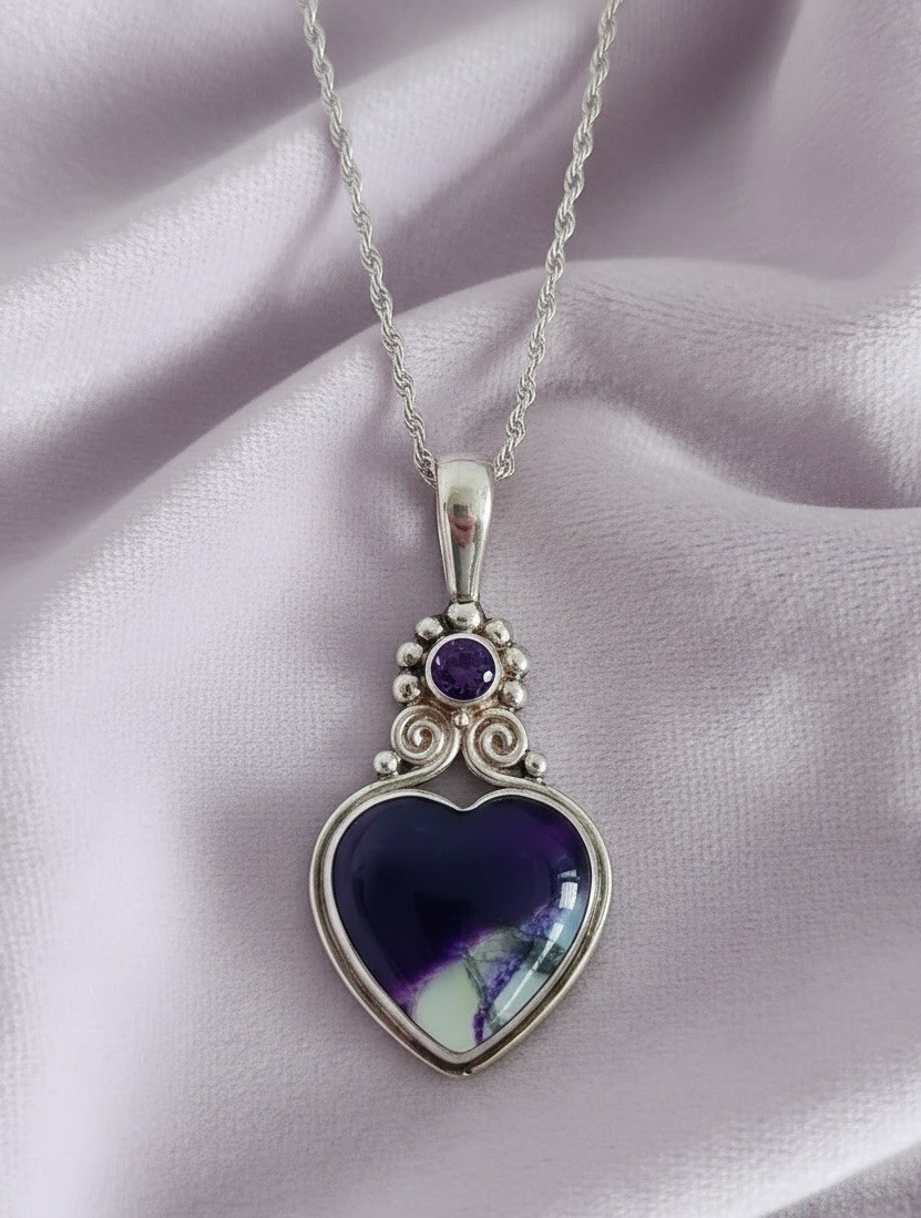 Sajen 925 Sterling Silver Amethyst Rainbow Fluorite Heart Pendant + 20” Chain