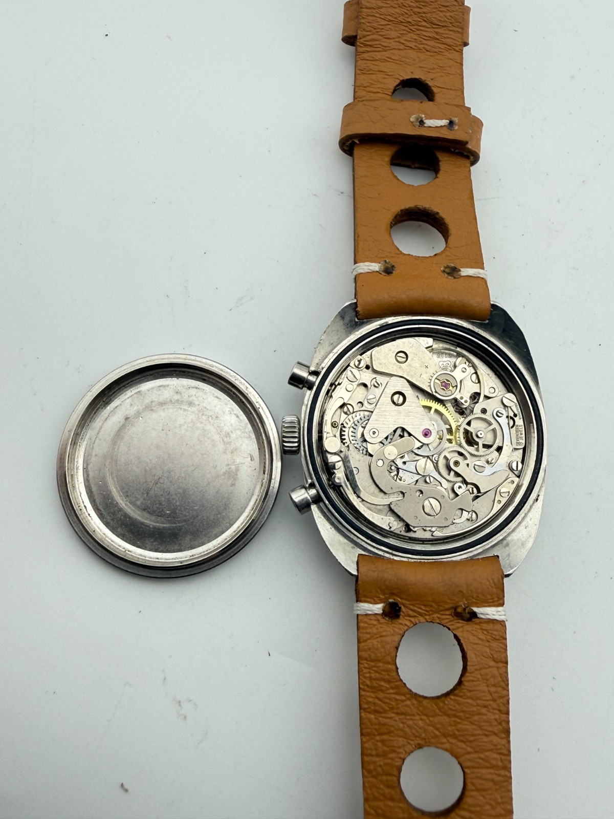 VINTAGE AUREOLE CHRONOGRAPH VALJOUX 7736 38 MM MANUAL WIND