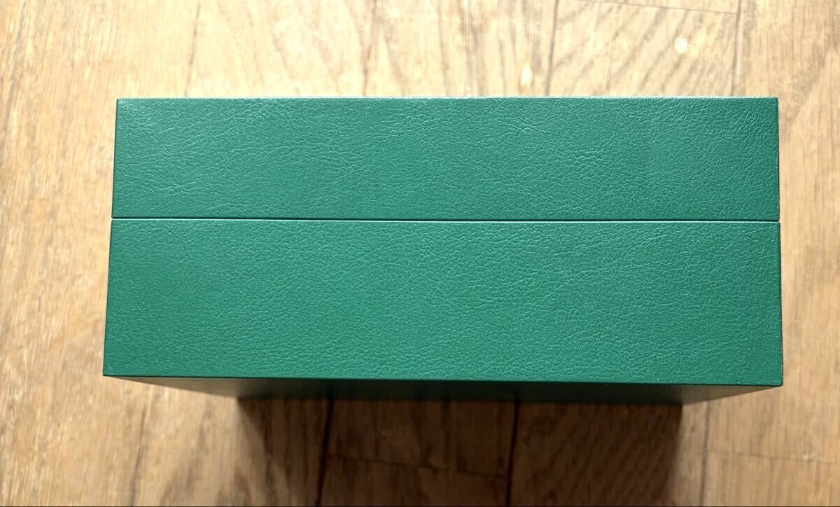 VINTAGE GENUINE ROLEX watch box case 39139.01 green wave wood 260628002yA