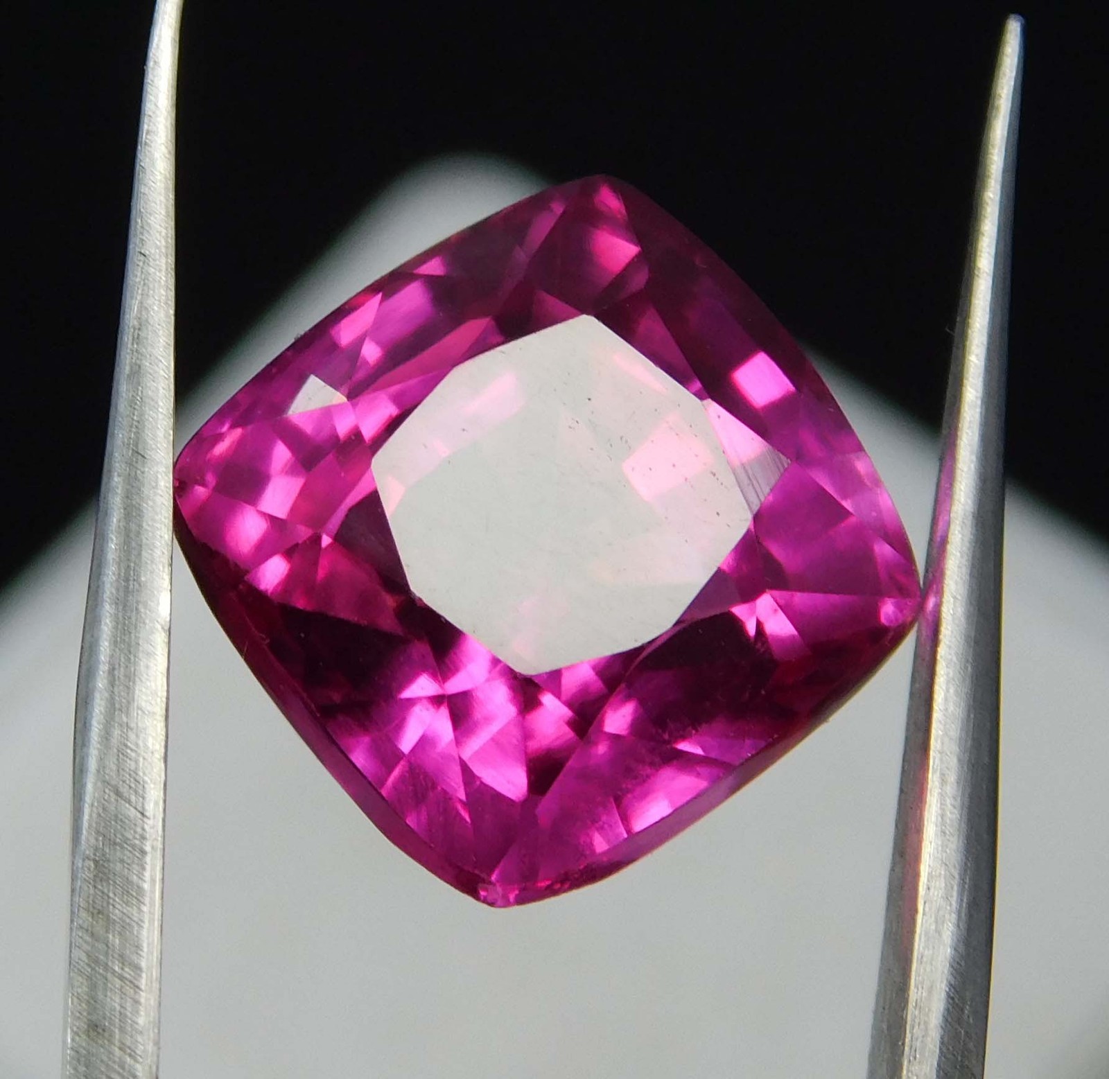9.15 Ct Natural Pink Ruby Beautiful Square Cushion Cut Loose Gemstone CERTIFIED