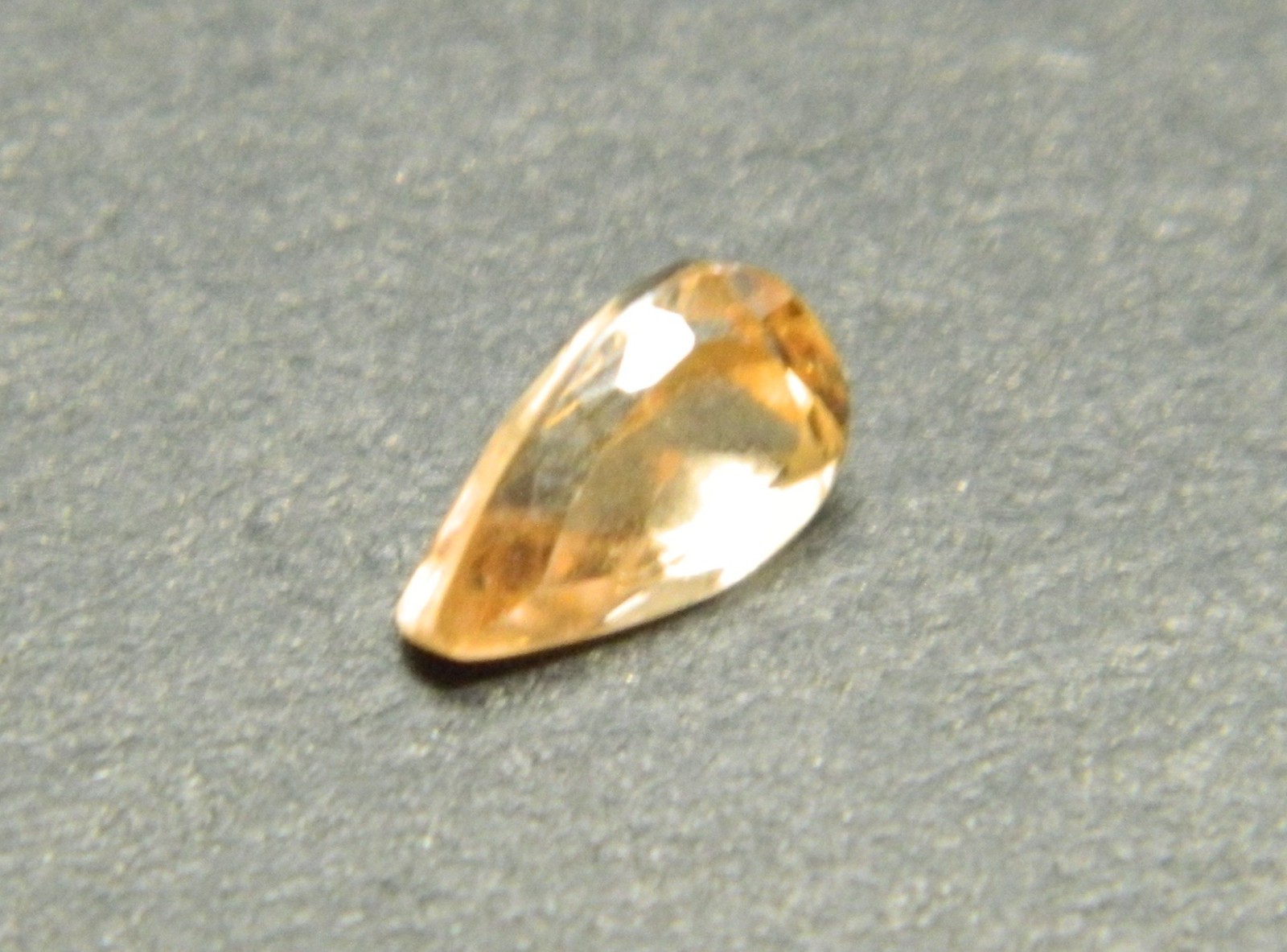 Imperial Topaz 0.94 Ct Clarity IF Pear Cut Natural Golden Brazil I199