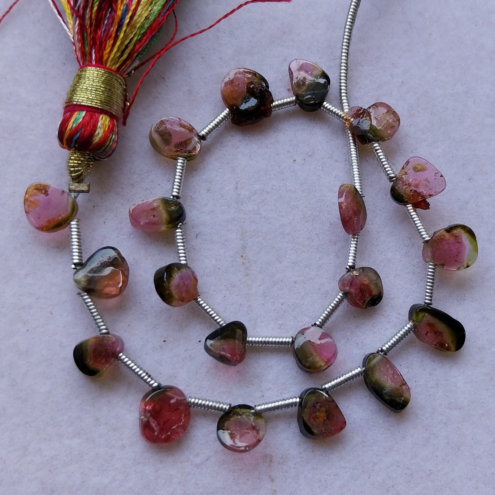 22 Ct 5.5×4.5-8×4 MM Natural Smooth Bi Color Tourmaline Slice 8 Inch Beads