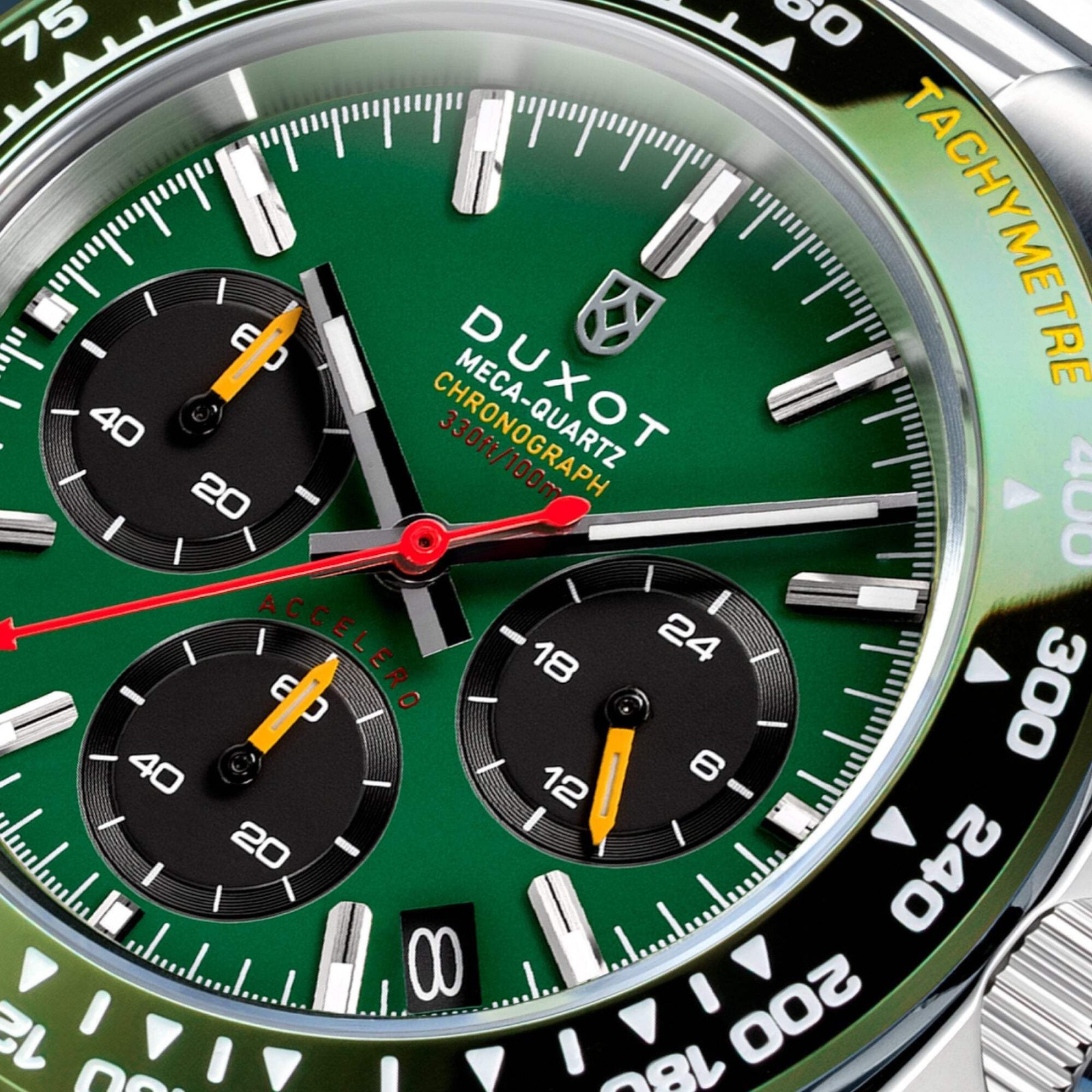 Accelero Chronograph Chronograph Green Dial / Stainless Steel Bracelet Green Dia