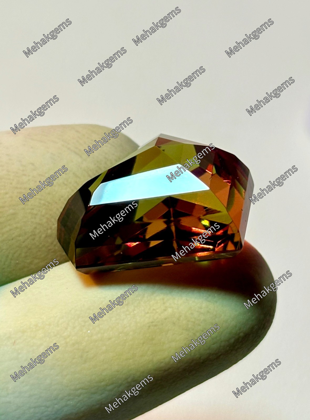 32.Ct Certified Zultanite Kite Cut Gemstone, Color Change Alexandrite Effect