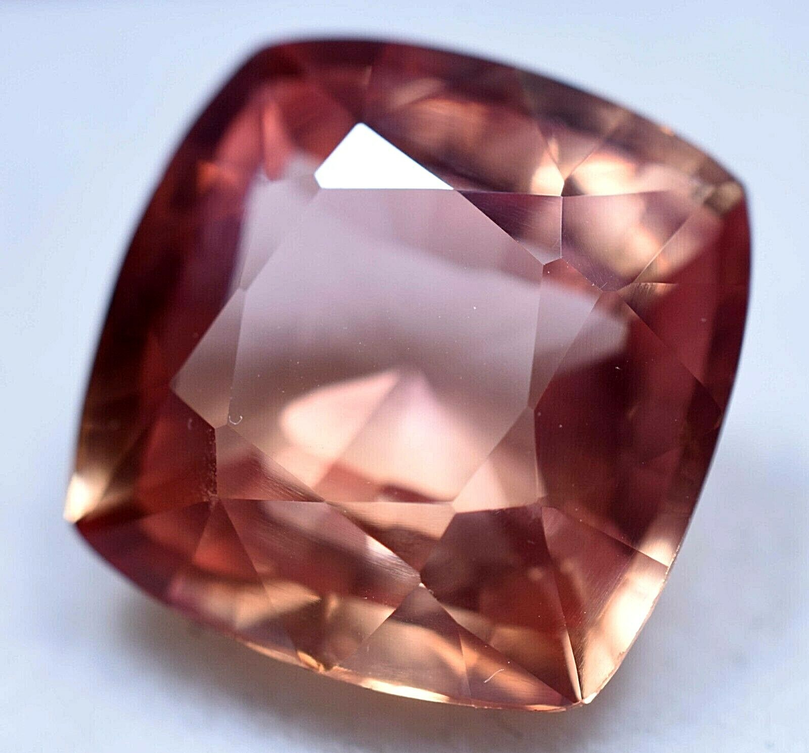 14.85 Ct Natural Padparadscha Sapphire GGL Certified Sparkling Treated Gemstone