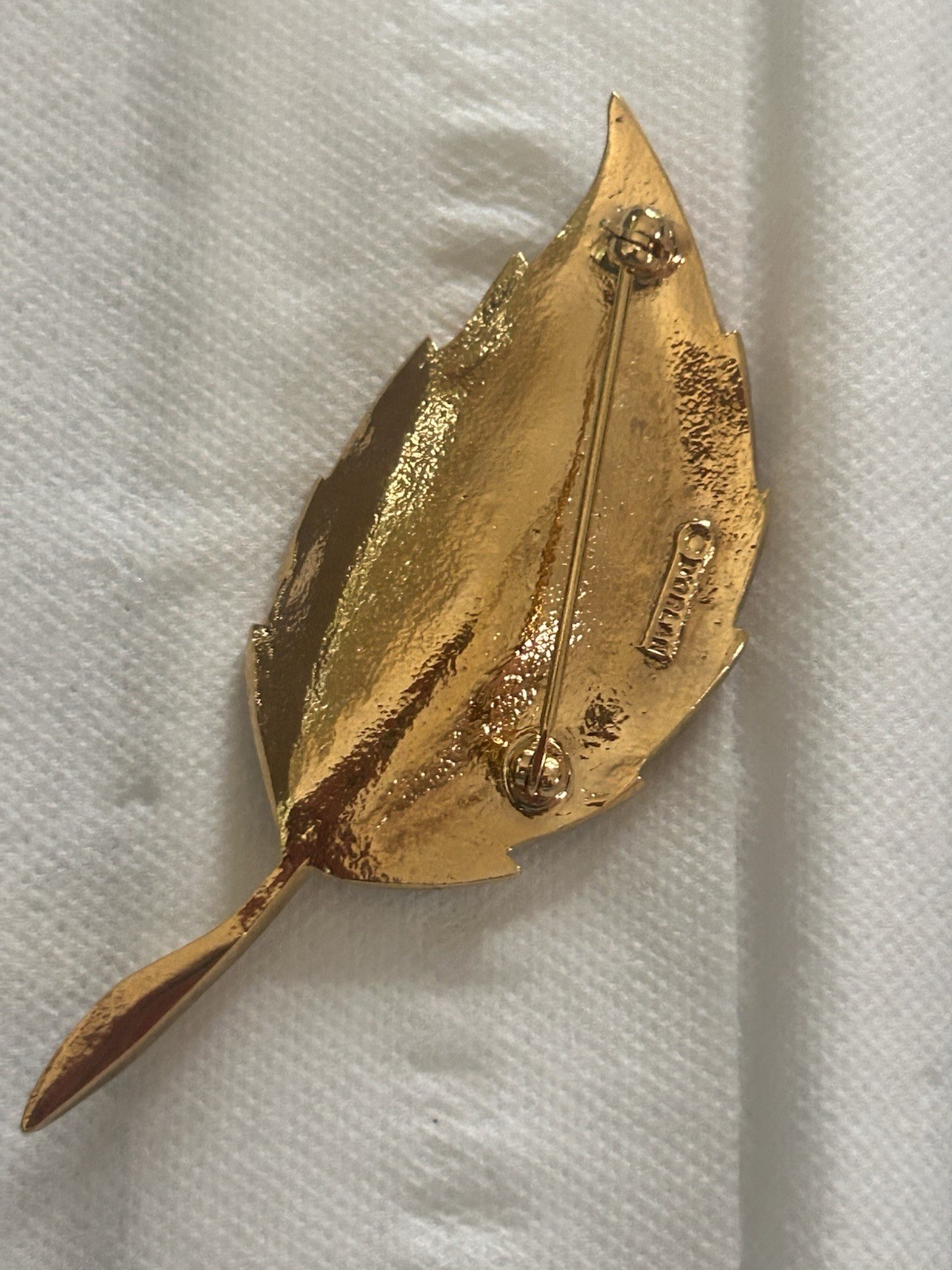 Vintage D’Orlan Rhinestone Enamel Leaf Pin Brooch J21