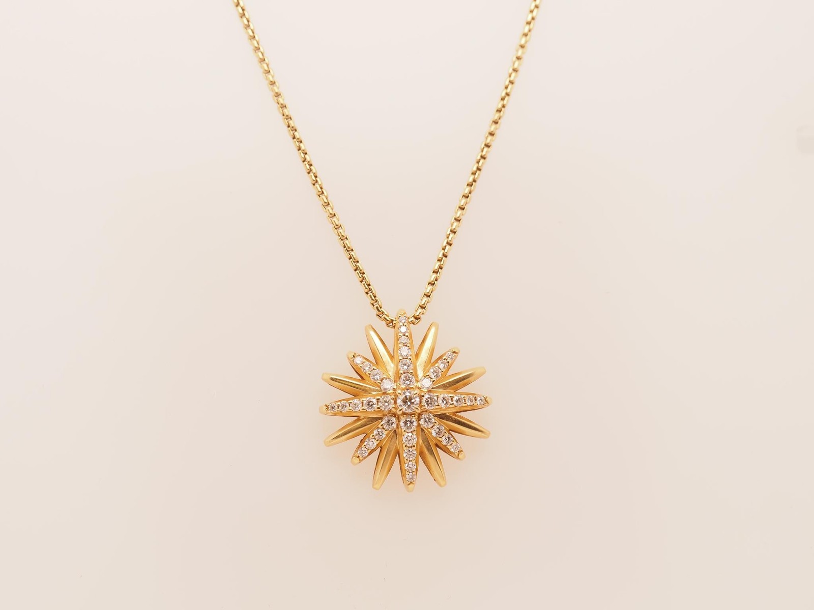 Estate David Yurman Starburst Pendant Necklace 20mm – VHK#948A
