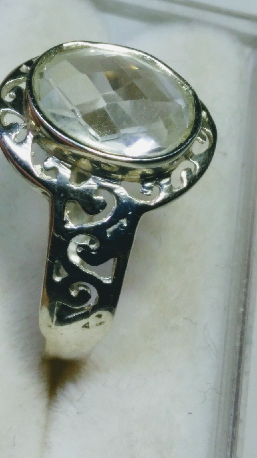 CUTE NATURAL LEMON QUARTZ IN .925 STERLING SILVER RING SIZE 9.0!