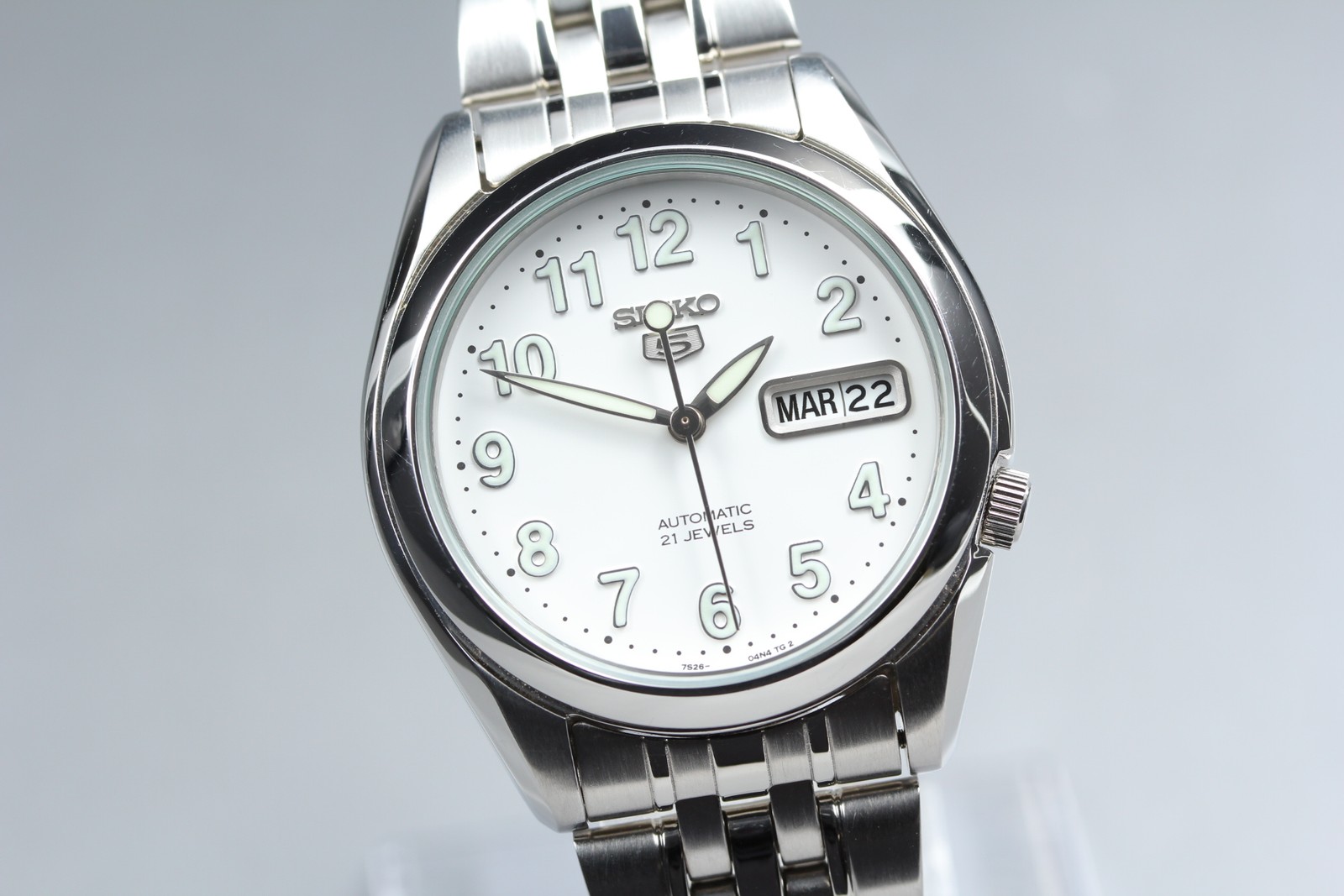 MINT SEIKO 5 7S26-01V0 Day/Date White Long Bracelet Auto Men’s Watch From JAPAN