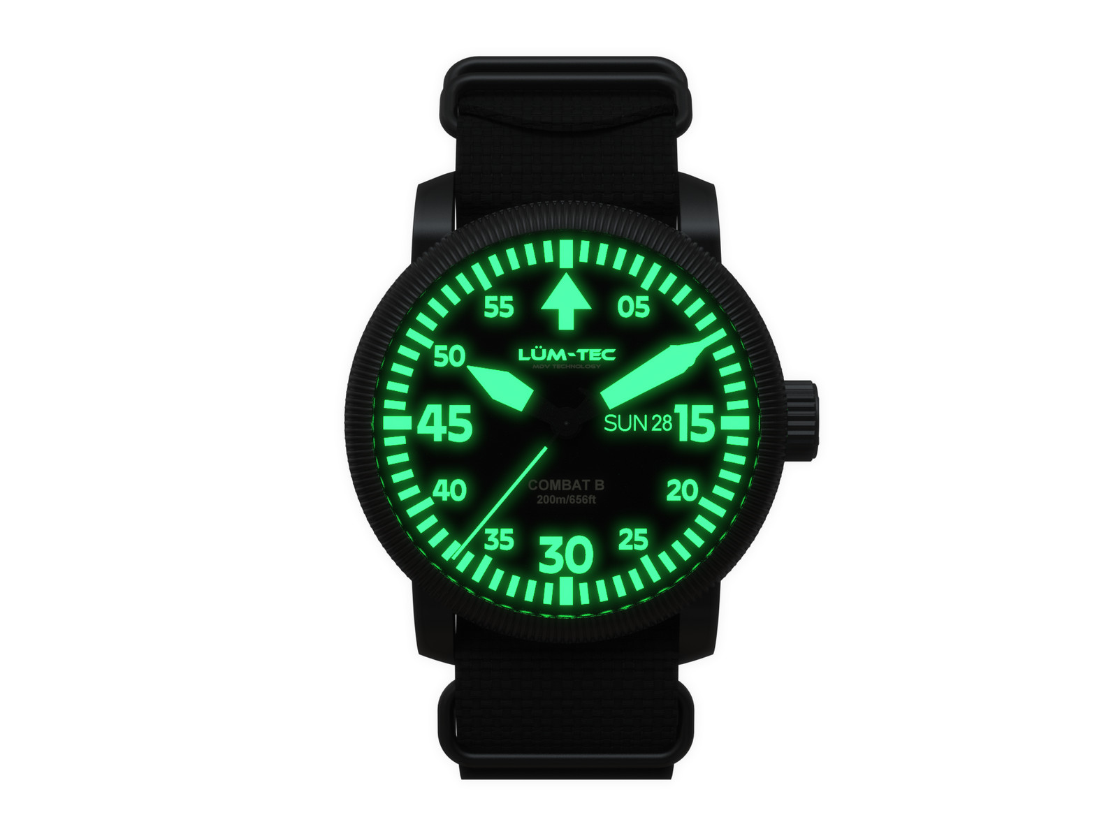 Lum-Tec Combat B68 Day/Date watch, 2-yr warranty, USA Made, 2 straps, 43mm, NIB