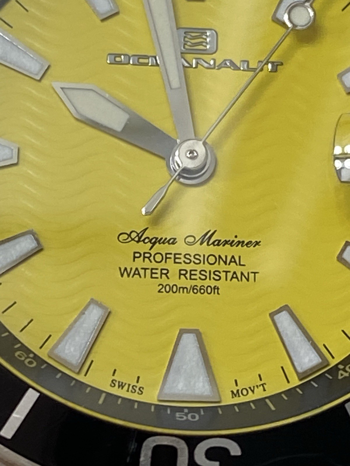 Oceanaut Aqua Mariner Automatic Swiss Movement yellow face 42mm