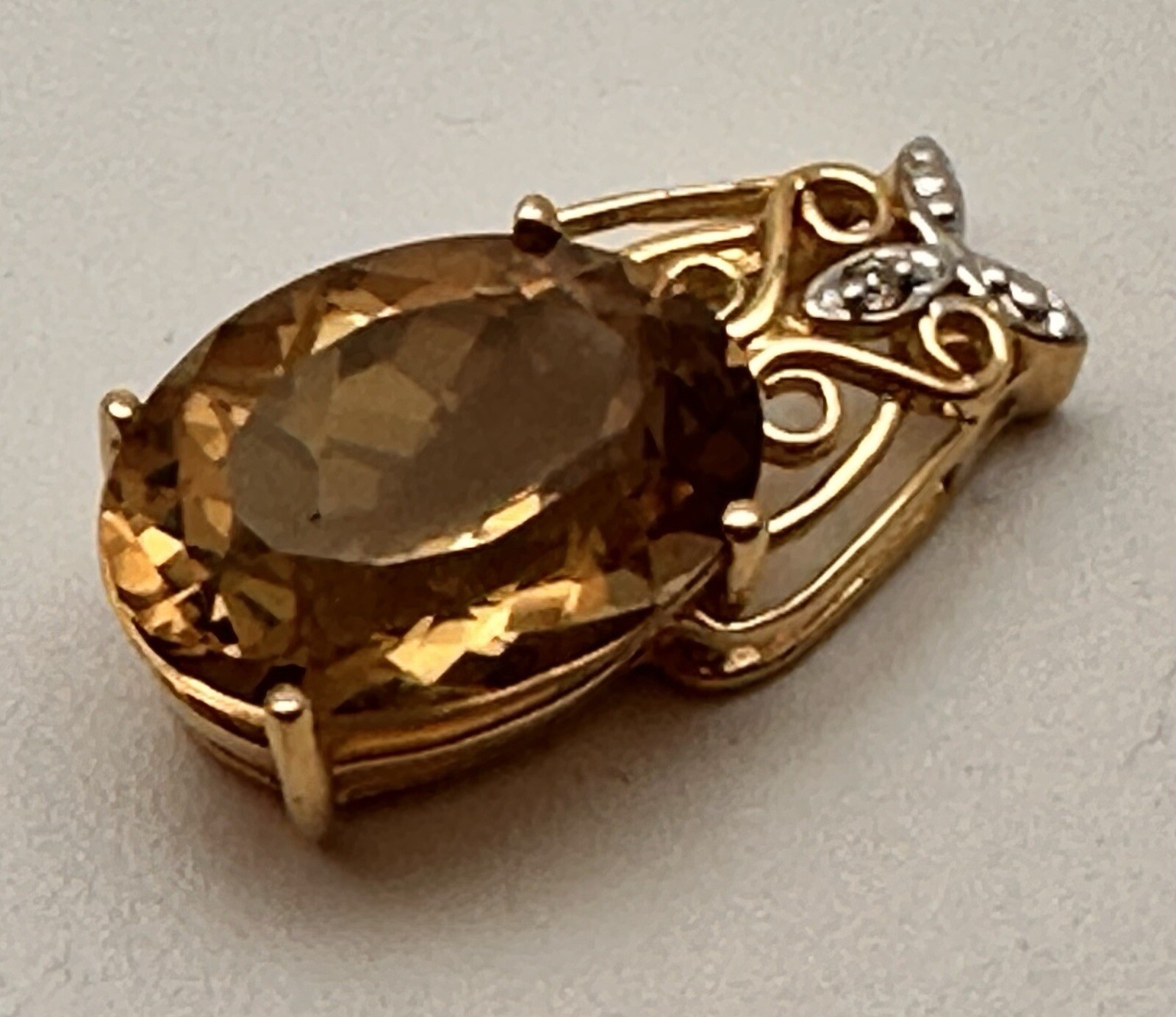 14k Yellow Gold 12mm x 16mm Oval Golden Topaz & Diamond 1/2″ x 1″ Pendant