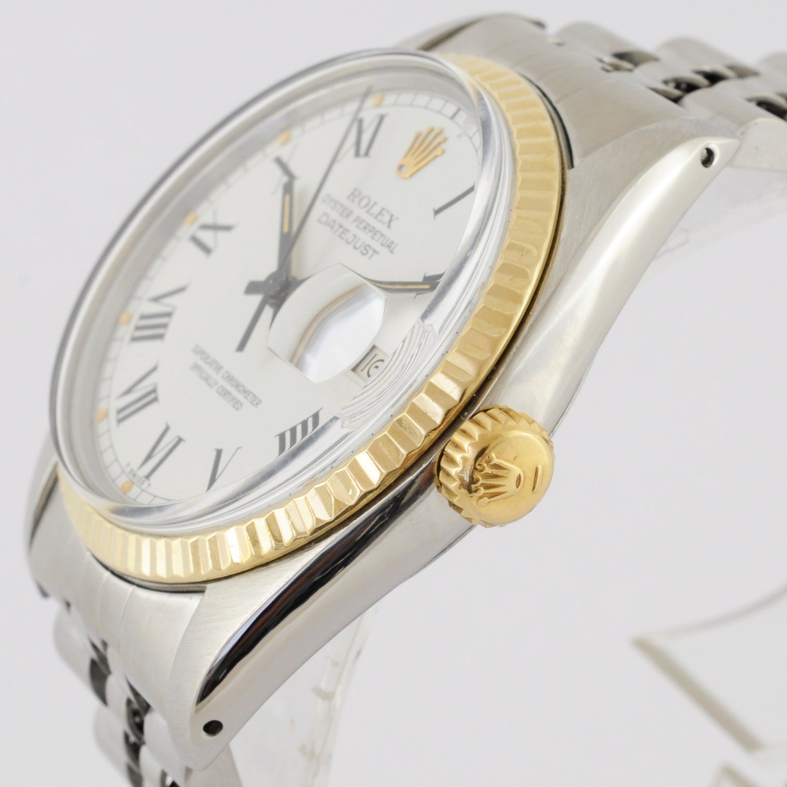 NO TARIFFS ROLEX 16013 OYSTER PERPETUAL DATEJUST LARGE AUTOMATIC COSC BOX PAPERS