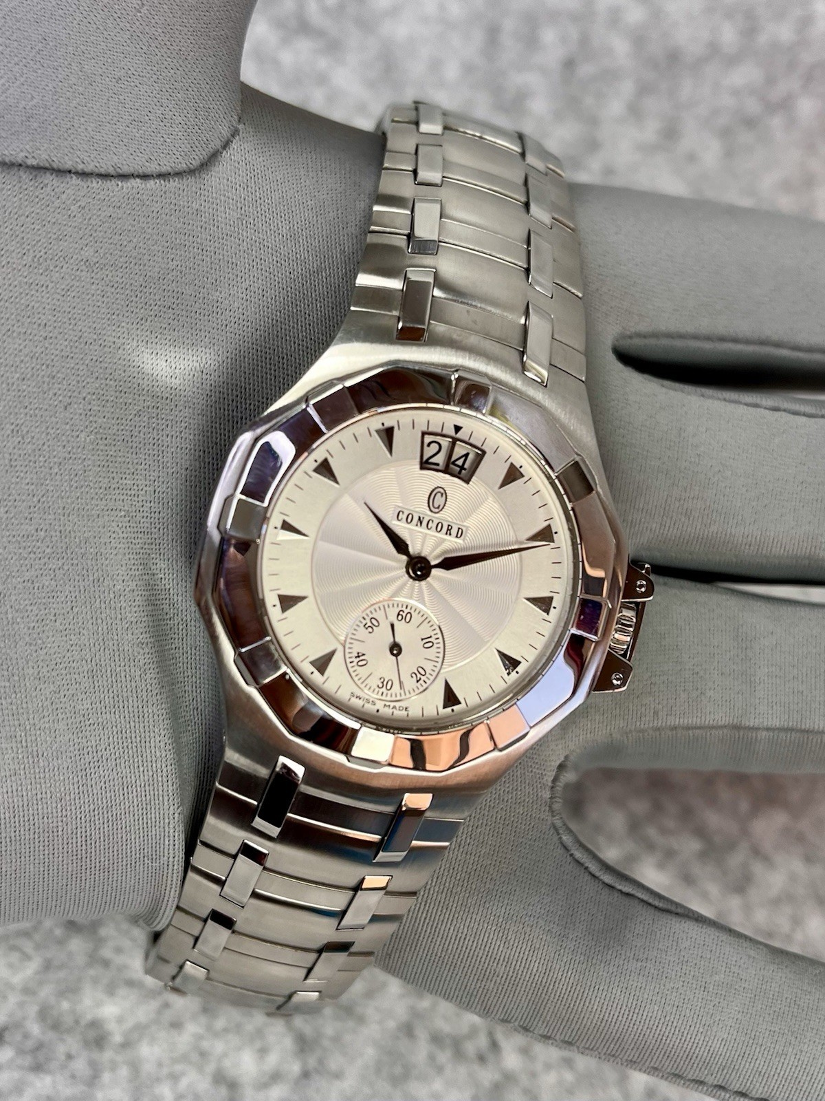 Concord Saratoga Big Date 38mm Automatic Watch Stainless Steel ETA Movement Box