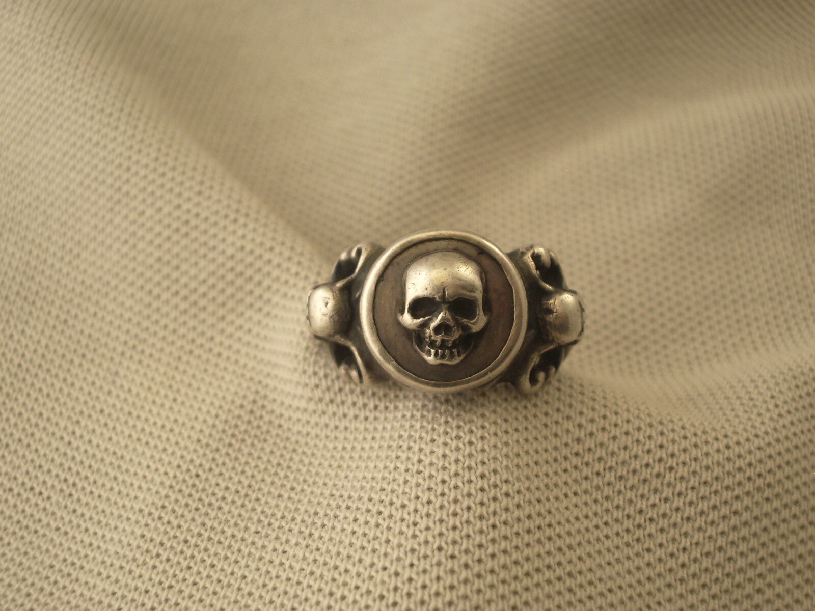 Rare antique silver Memento Mori Skull Ring Size 7.5