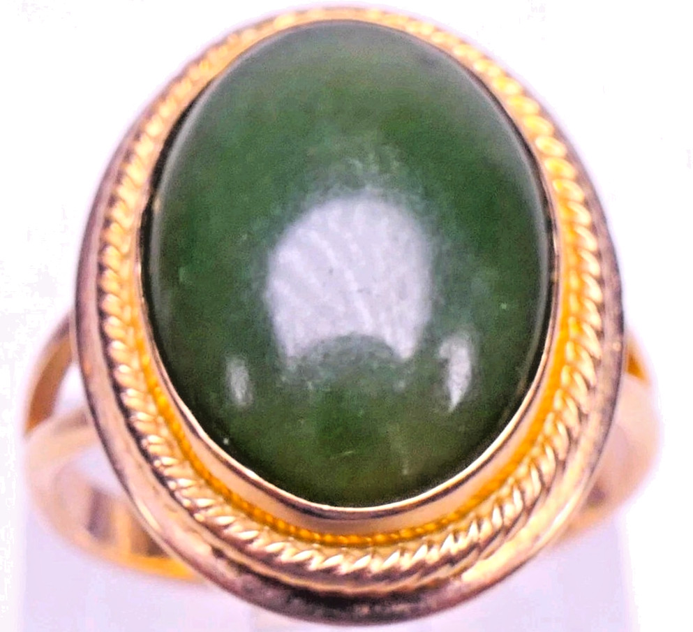 14K Yellow Gold `13.3X9.7mm Oval Jade Cabochon Split Shank Ring Size 4.5 4.10g