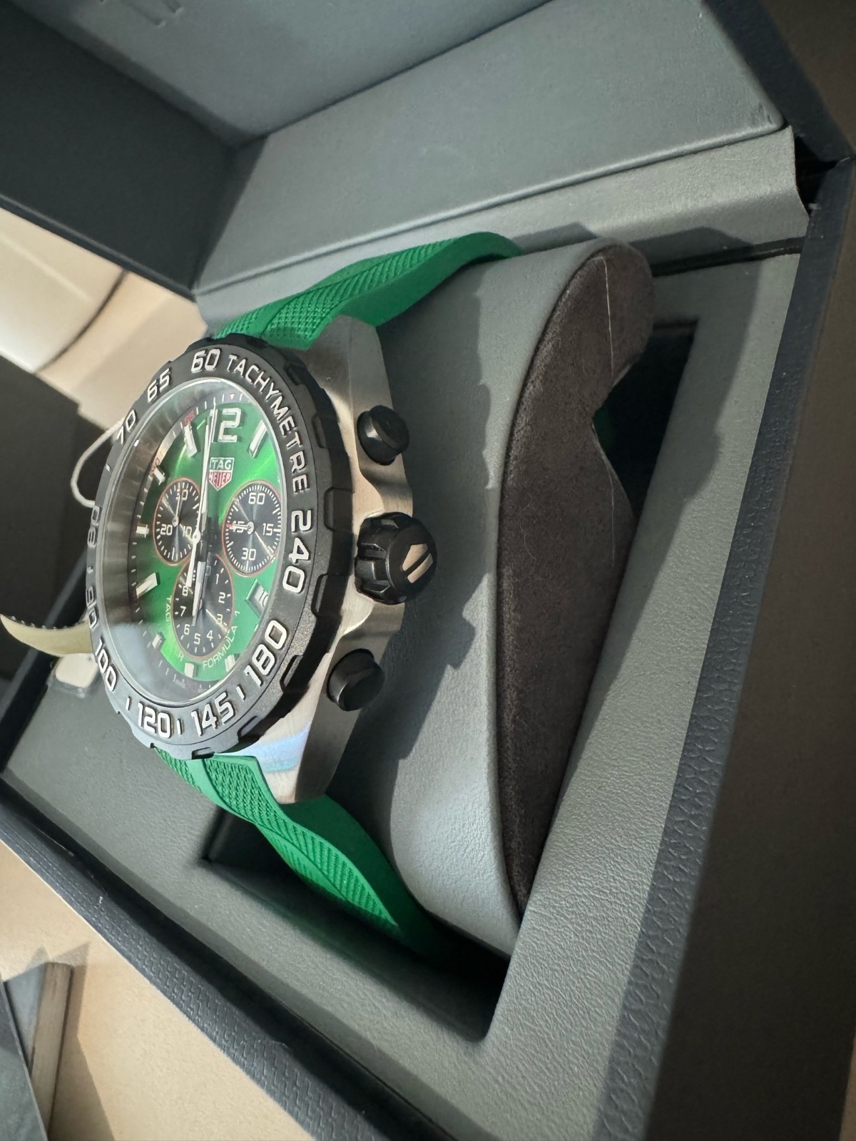 TAG Heuer Formula 1 Quartz Chronograph 43mm Green Men’s Watch CAZ101AP.FT8056