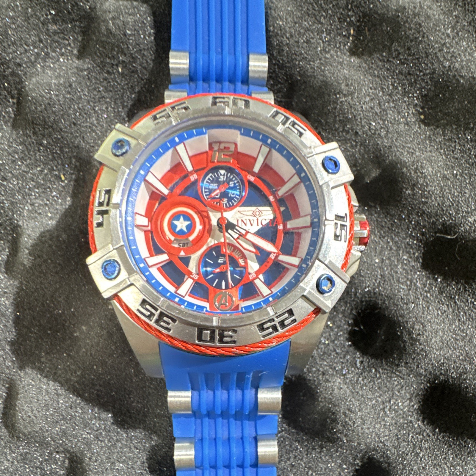 Invicta Limited Edition Women’s Captain America Watch Model 27024