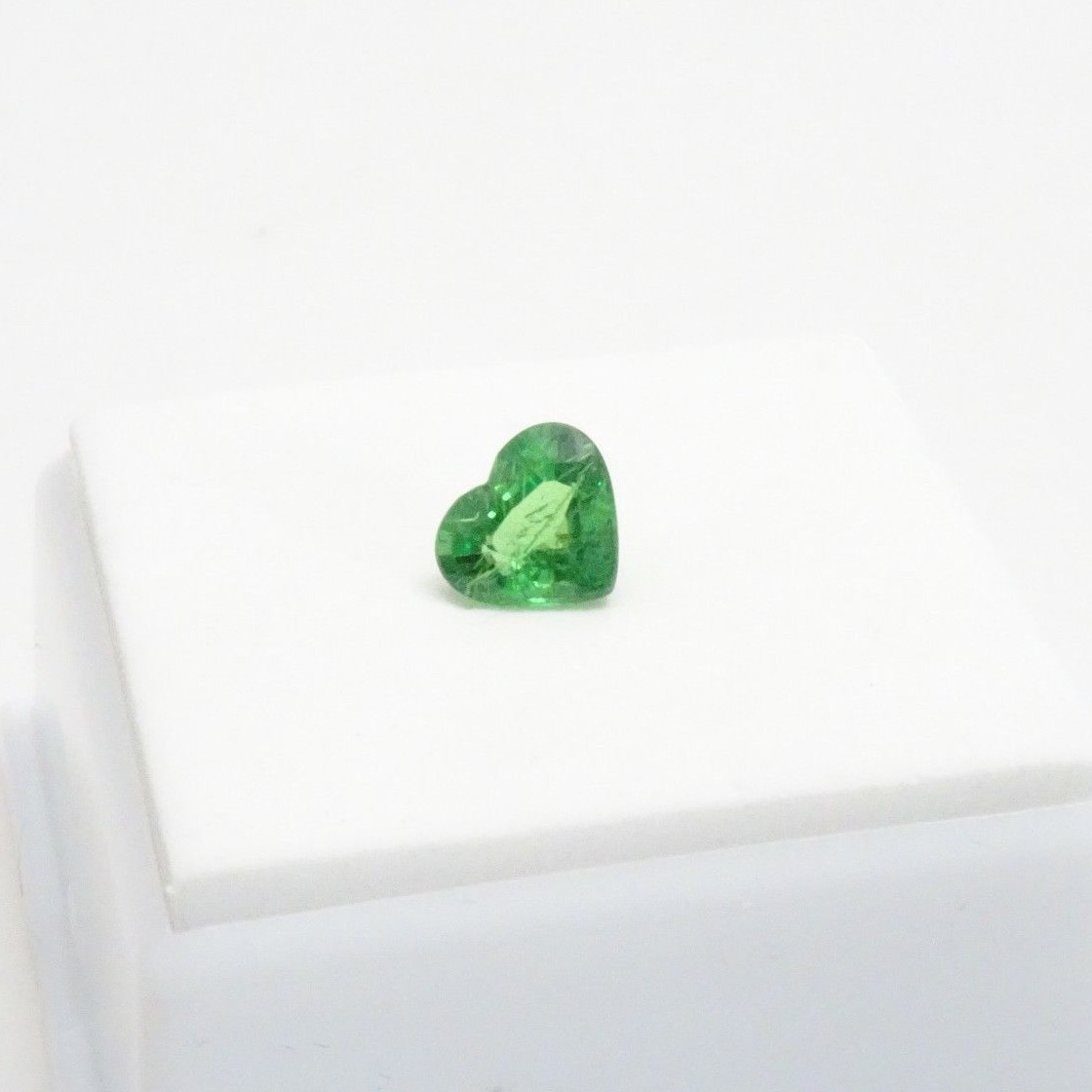 Tsavorite Garnet – 1.20ct – Heart Shape – 6.34×7.16mm – Tsavorite Loose Gemstone