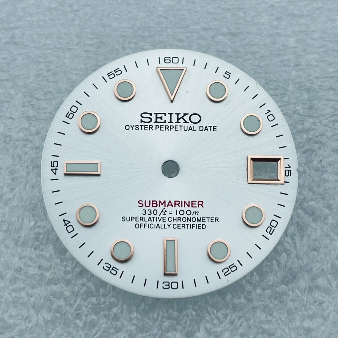 28.5mm Green Luminous Watch Dial Date Fit NH35 NH36 Movement