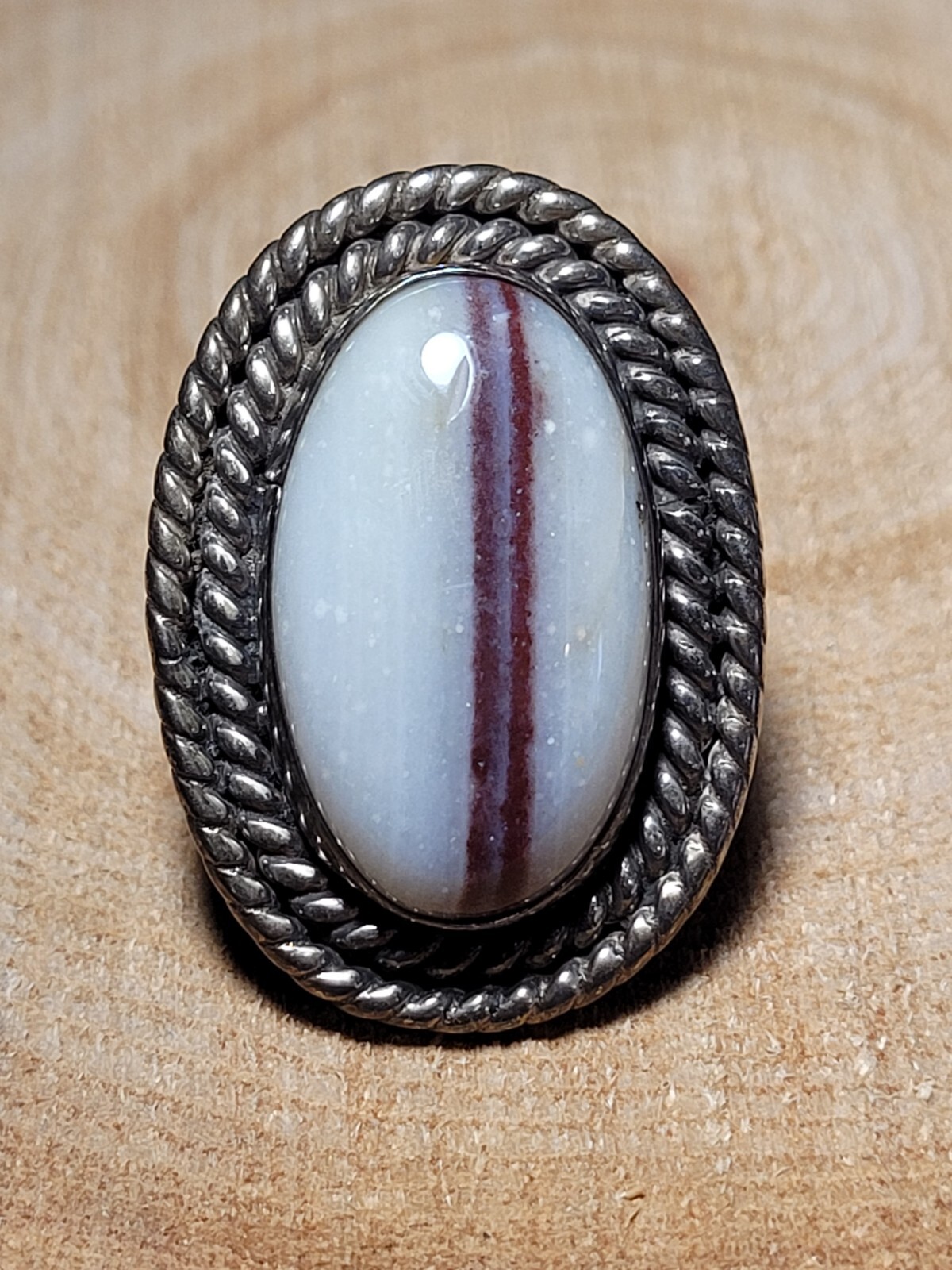 Large Oval Stone Southwest Style Ring Sterling Silver With Rope Accents I-9955