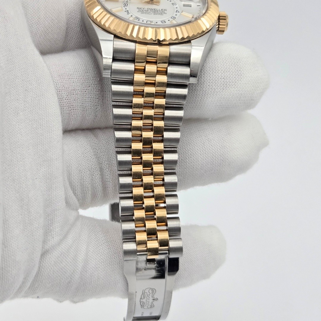 Rolex Sky-Dweller 336933 White Dial Jubilee Two Tone Gold Watch Box Papers 2024
